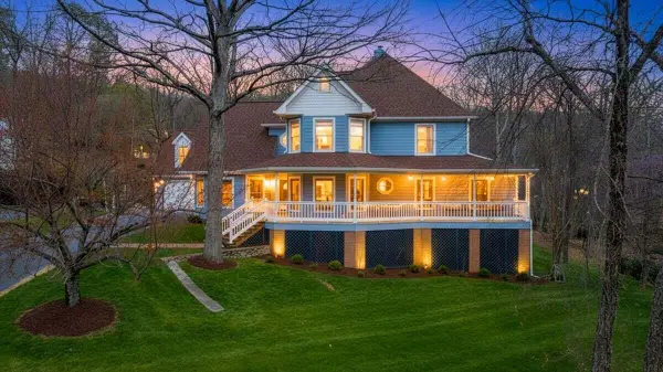 522 Waterford Dr Se, Roanoke, VA 24014