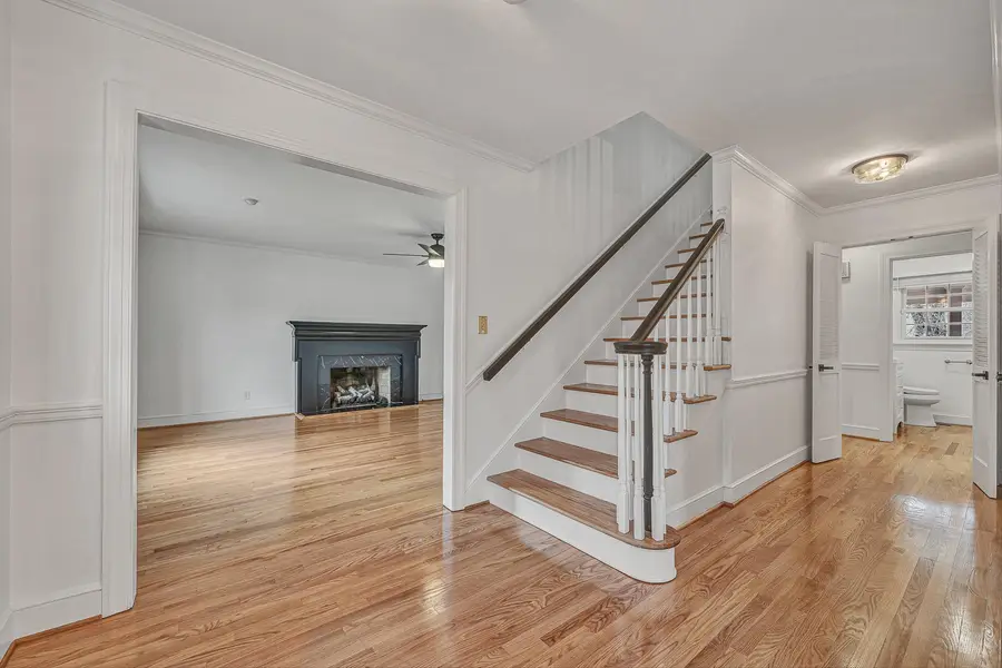 3725 Dogwood Ln Sw, Roanoke, VA 24015 - #3