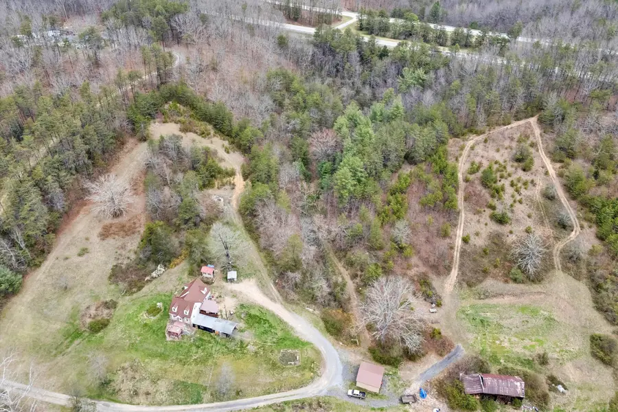 3616 Longdale Furnace Rd, Clifton Forge, VA 24422 - #3