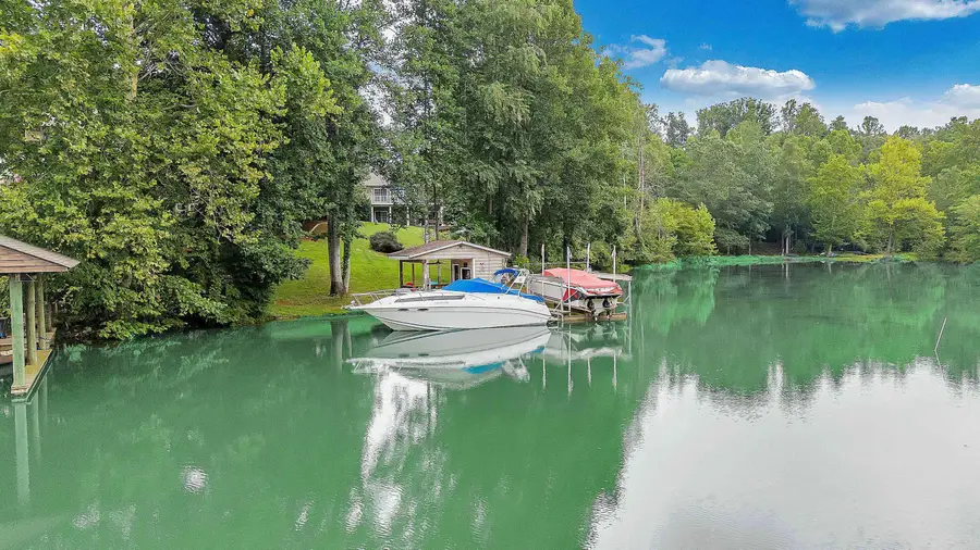 1914 Buccaneer Rd, Moneta, VA 24121 - #2