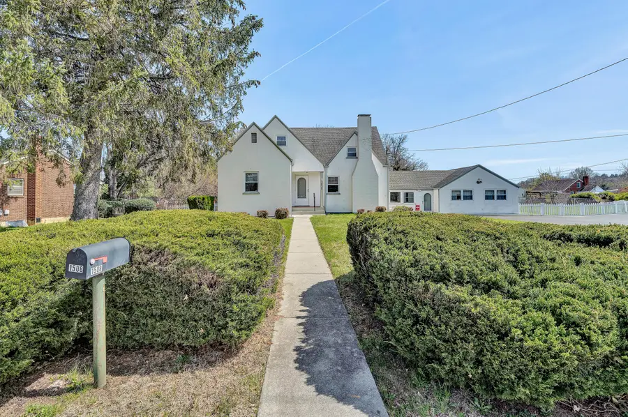 1508 Orchard Dr, Salem, VA 24153 - #3