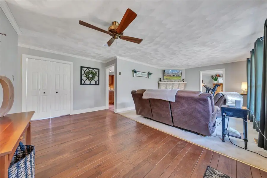 2545 Pico Rd, Buchanan, VA 24066 - #3