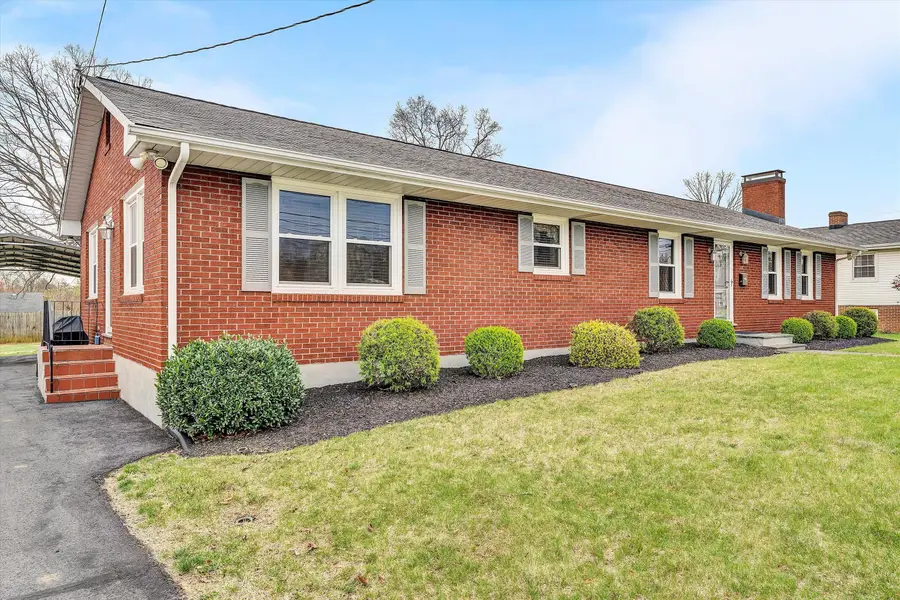 3411 Frontier Rd Nw, Roanoke, VA 24012 - #2