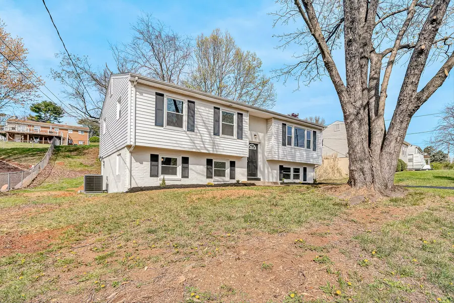 736 Ramada Rd, Vinton, VA 24179 - #3