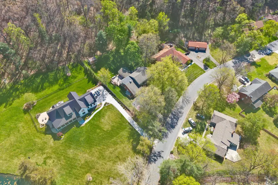 5832 Lakemont Dr, Roanoke, VA 24018 - #3