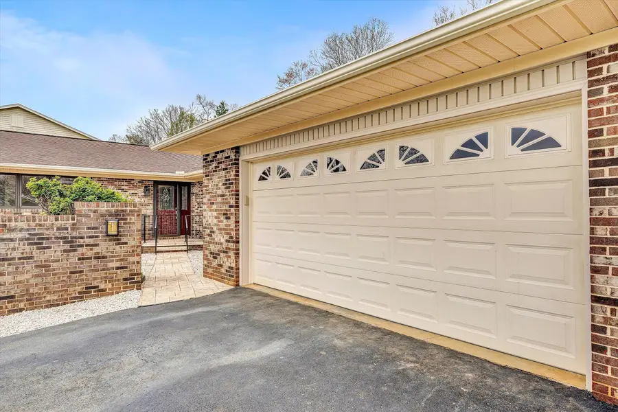 4925 Grape Tree Ln, Roanoke, VA 24018 - #3