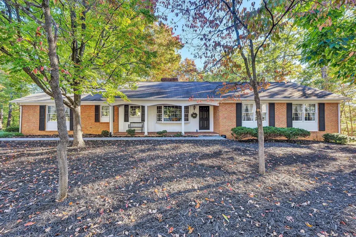 7044 Irondale Cir, Roanoke, VA 24019 - #1