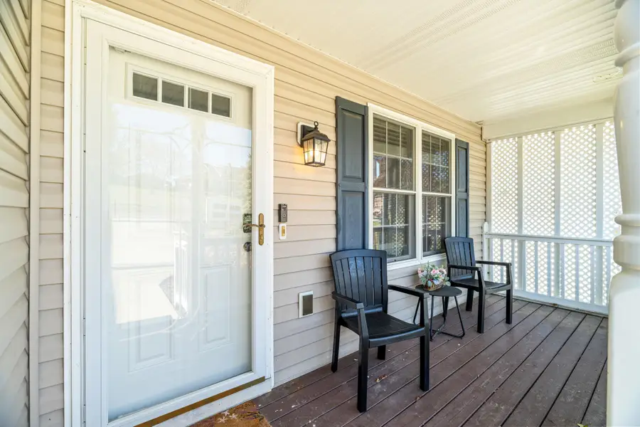 1004 Middlebrook Ave, Staunton, VA 24401 - #3