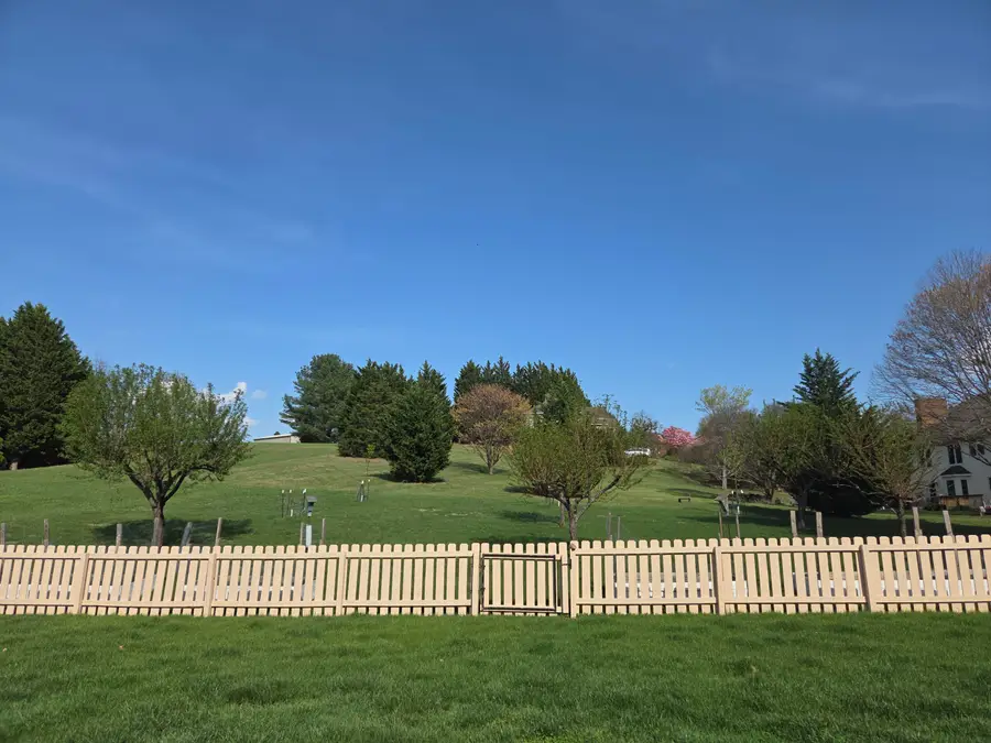 48 Highfield Ln, Roanoke, VA 24019 - #2