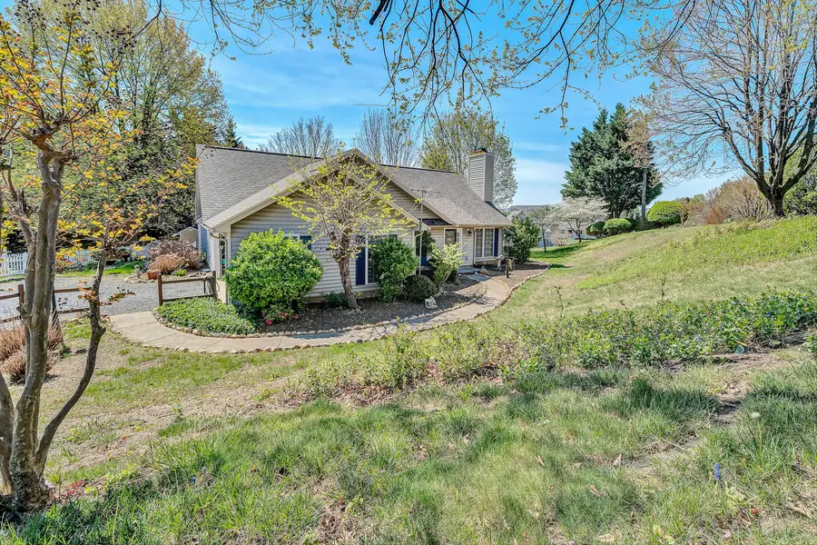 5610 Cortland Rd, Roanoke, VA 24019 - #3