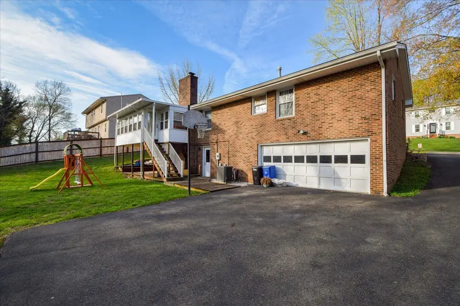 7125 Cedar Crest Rd, Roanoke, VA 24019 - #2