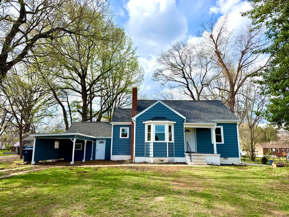 3420 Oaklawn Ave Nw, Roanoke, VA 24012 - #1