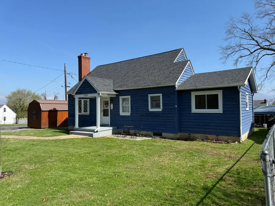 3103 E Circle Dr, Covington, VA 24426 - #2