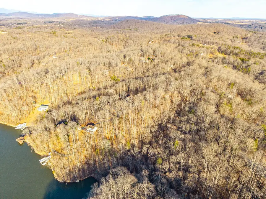 0 Woodlake Lot 14-15 Dr, Goodview, VA 24095 - #2