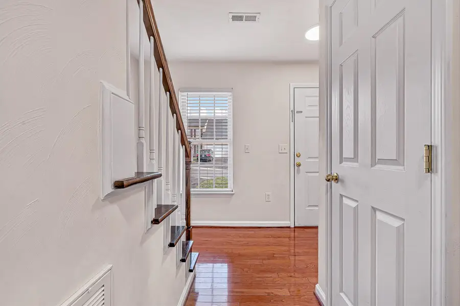 6940 Linn Dr, Roanoke, VA 24019 - #3