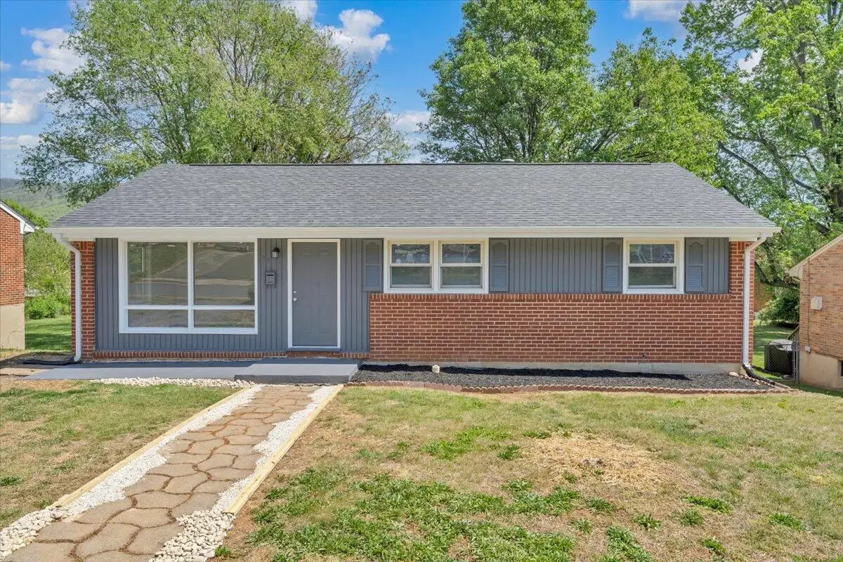 4417 Holmes St Ne, Roanoke, VA 24012 - #1