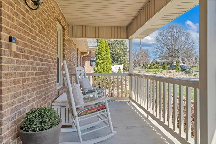 55 Murray Ct, Roanoke, VA 24019 - #3