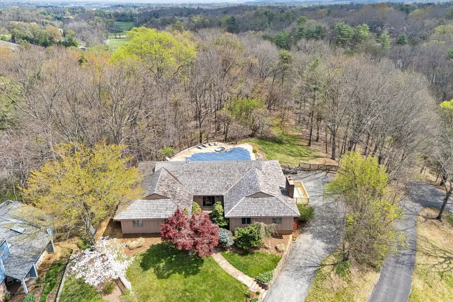 6051 Lakemont Dr, Roanoke, VA 24018 - #3