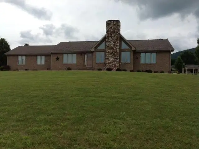 252 Richardson Dr, Roanoke, VA 24019 - #3