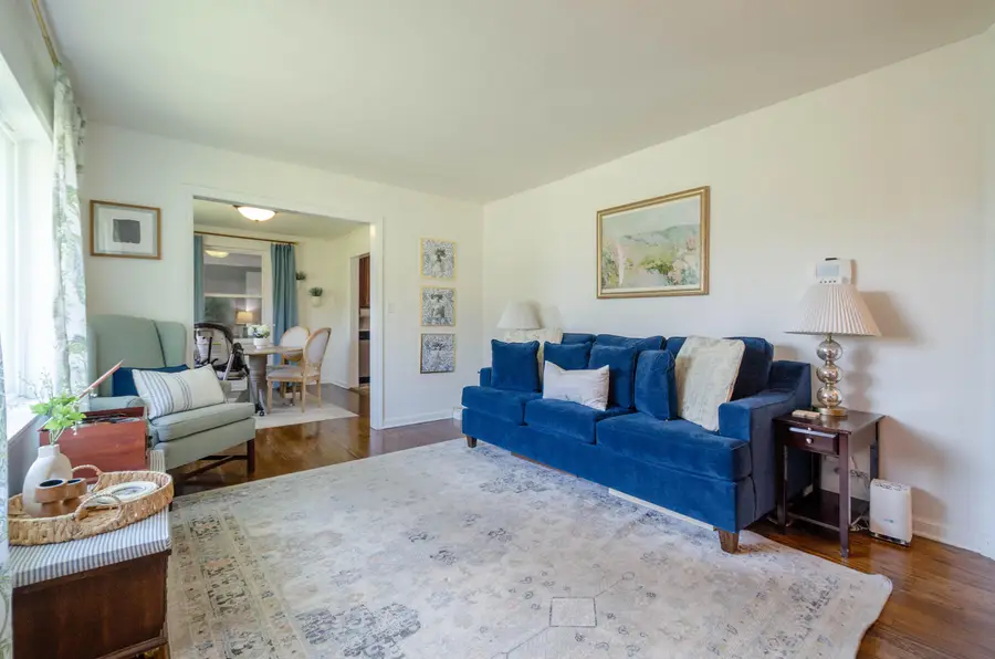 3823 Green Valley Dr, Roanoke, VA 24018 - #3