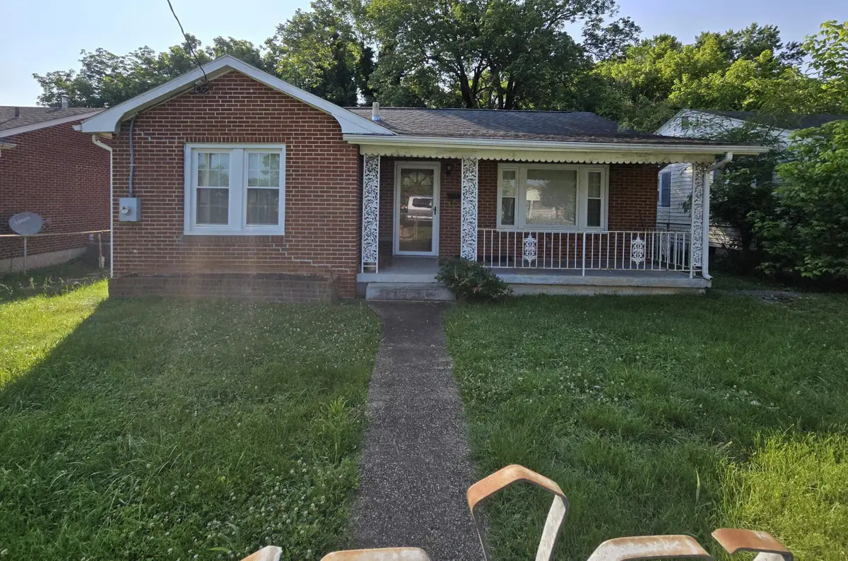 1444 Forest Ave, Buena Vista, VA 24416 - #1