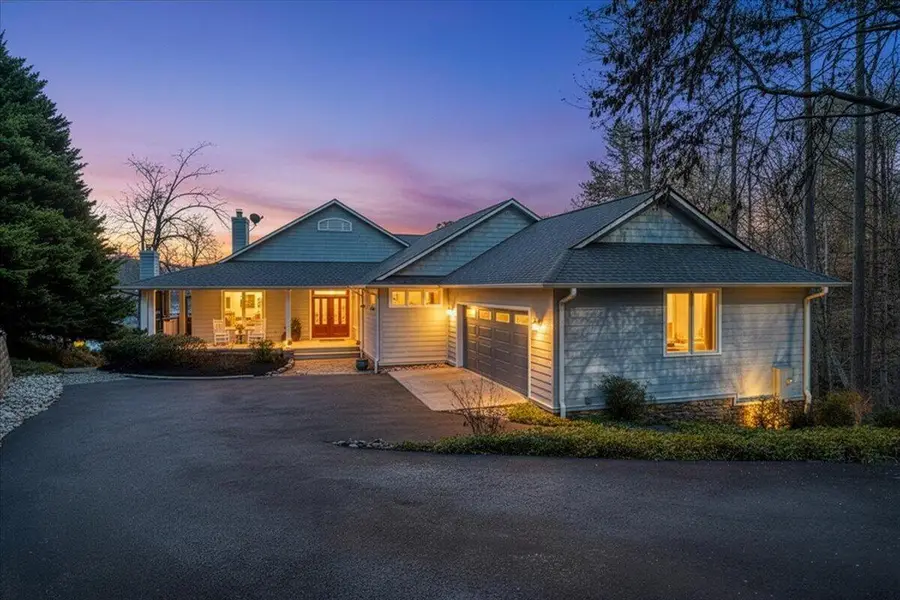 8599 Burnt Chimney Rd, Wirtz, VA 24184 - #2