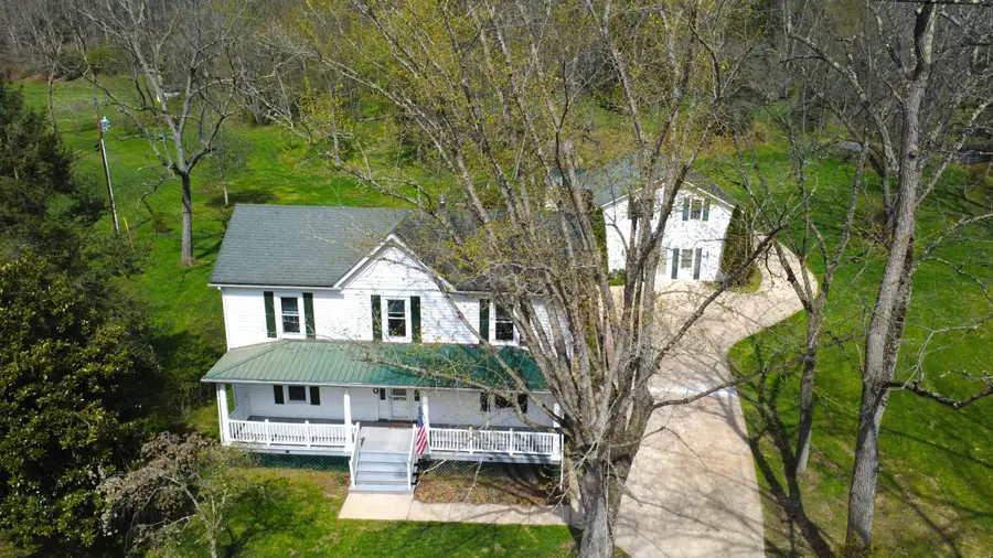 800 E Morris Hill Rd, Covington, VA 24426 - #3