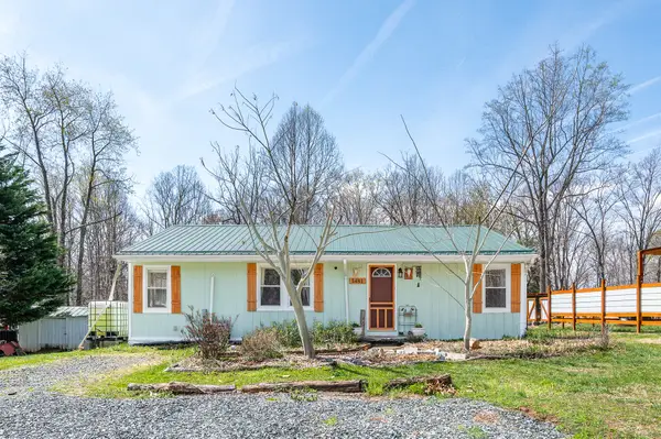 1481 Winesap Rd, Madison Heights, VA 24572