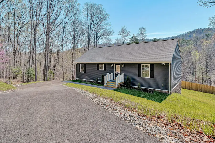 7175 Boones Trl, Boones Mill, VA 24065 - #2