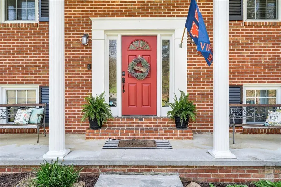 3 Pineview Dr, Radford, VA 24141 - #3