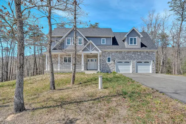 3615 Knob Forest Cir, Elliston, VA 24087