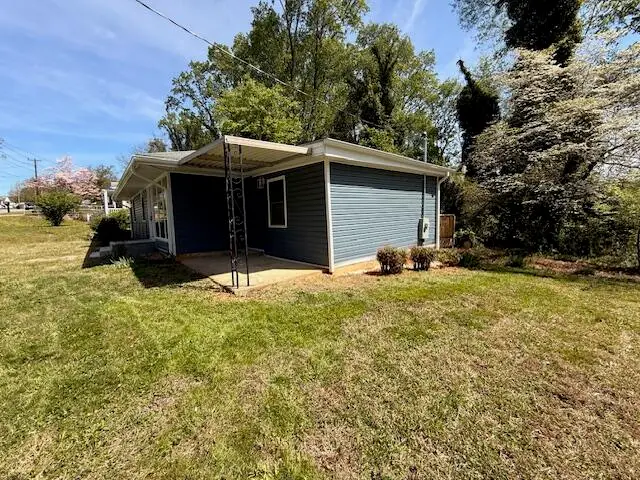 211 Sunset Dr, Danville, VA 24540 - #3