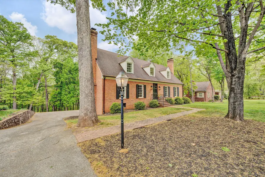 3925 Winding Way Rd Sw, Roanoke, VA 24015 - #3