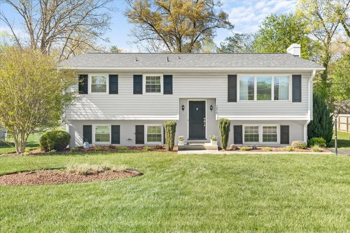 5019 Keithwood Dr Sw, Roanoke, VA 24018 - #1