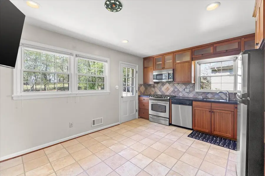 5019 Keithwood Dr Sw, Roanoke, VA 24018 - #3