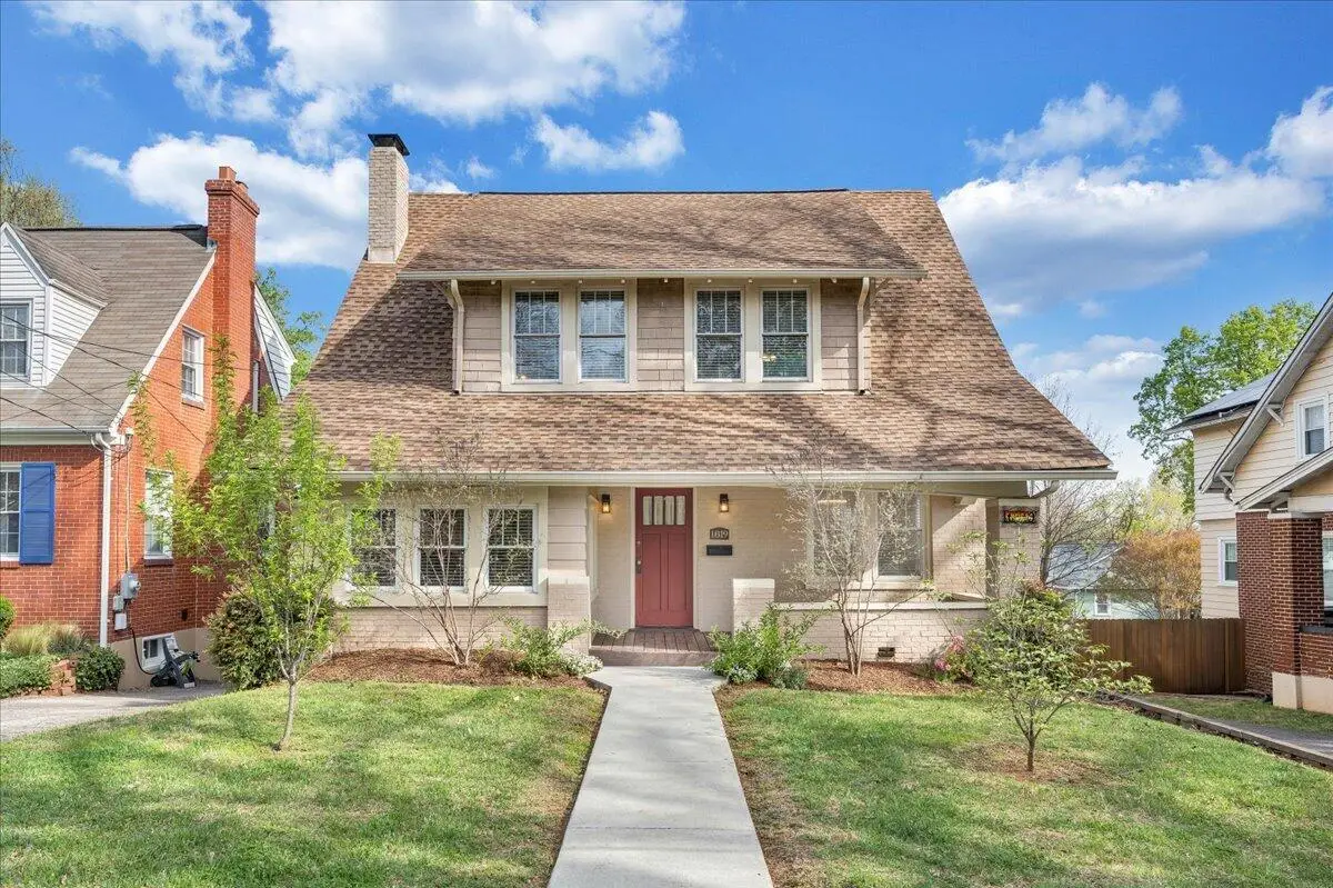 1819 Maiden Ln Sw, Roanoke, VA 24015 - #1