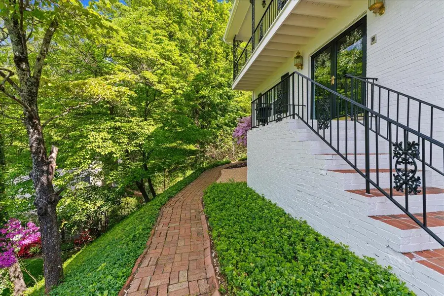 3002 Burnleigh Rd Sw, Roanoke, VA 24014 - #2