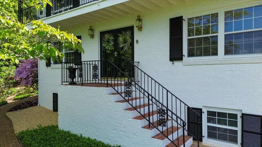 3002 Burnleigh Rd Sw, Roanoke, VA 24014 - #3