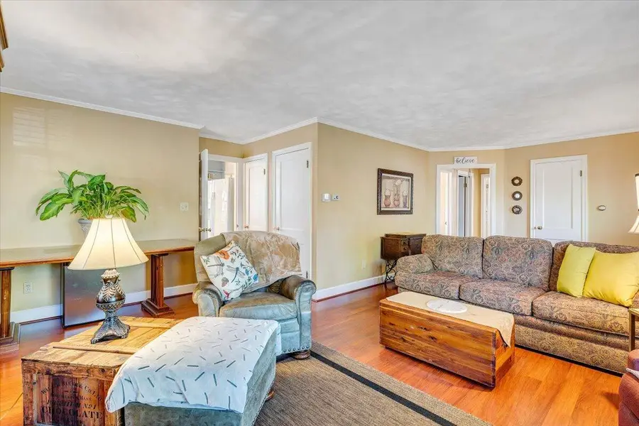 2630 Northview Dr Sw, Roanoke, VA 24015 - #3