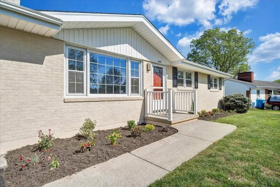 2407 Laura Rd Nw, Roanoke, VA 24017 - #2