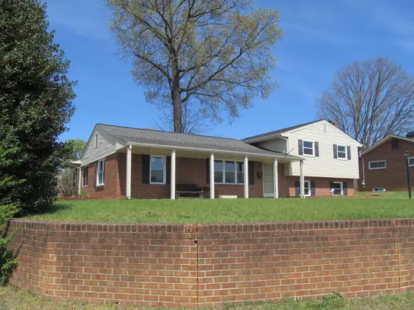 3402 Crittendon Ave Nw, Roanoke, VA 24012