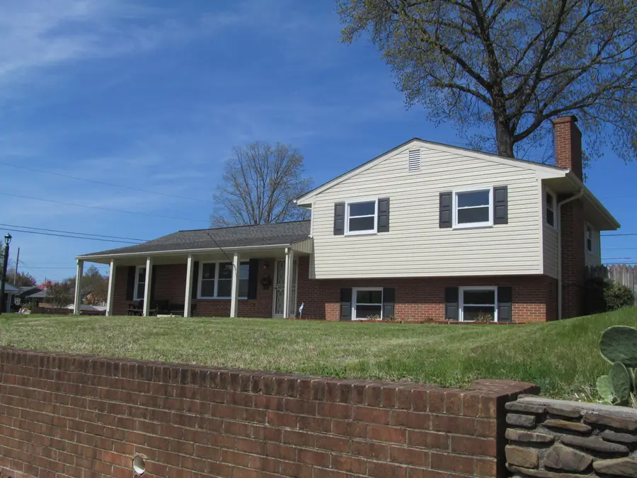 3402 Crittendon Ave Nw, Roanoke, VA 24012 - #2