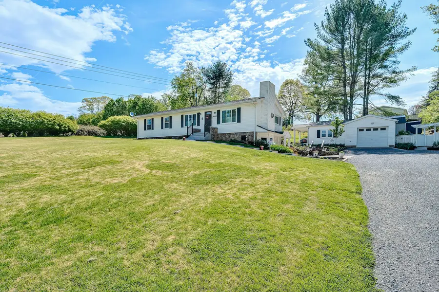 3994 Springwood Rd, Fincastle, VA 24090 - #2