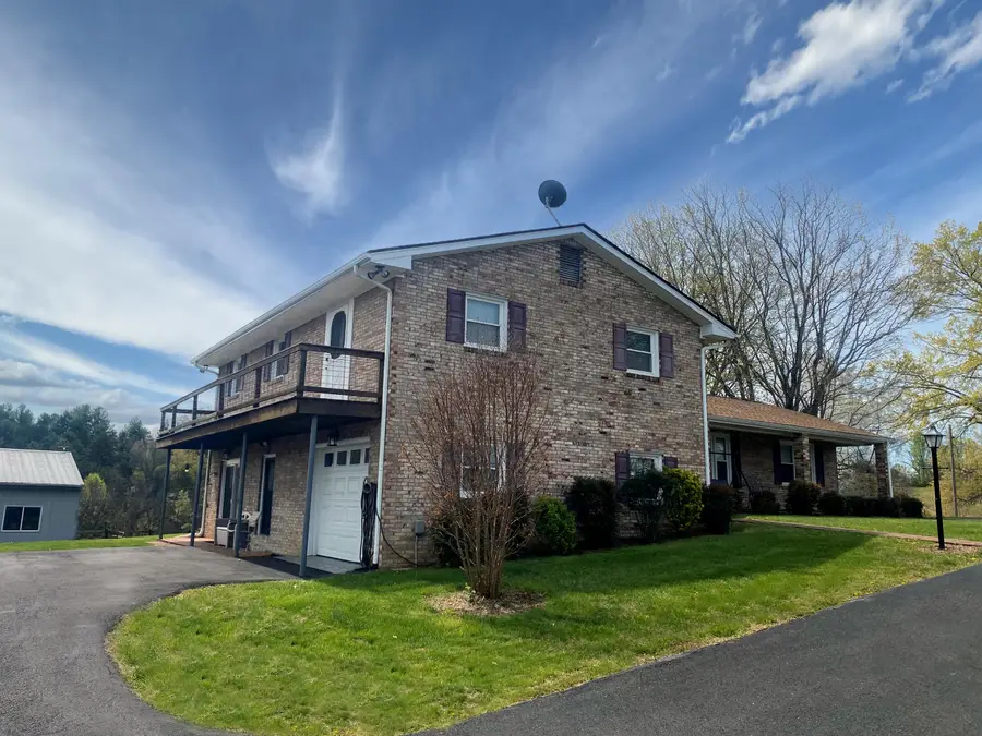 10596 Lee Hwy, Fincastle, VA 24090 - #2