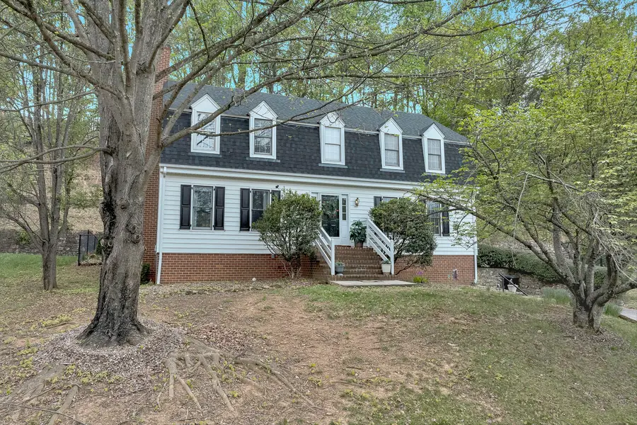 5356 Canter Dr, Roanoke, VA 24018 - #2