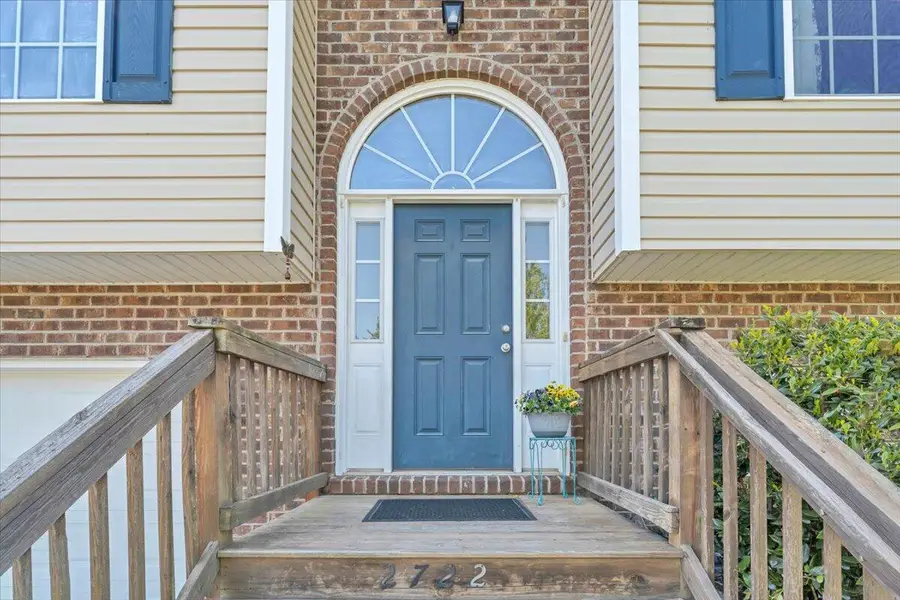 2722 Paddington Station Ln, Vinton, VA 24179 - #2