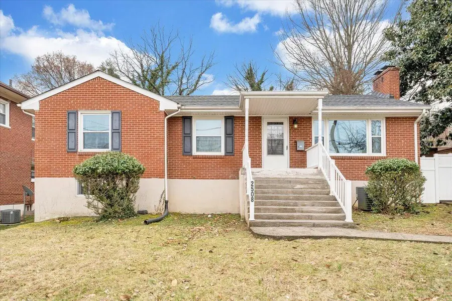 2508 Alberta Ave Sw, Roanoke, VA 24015 - #2