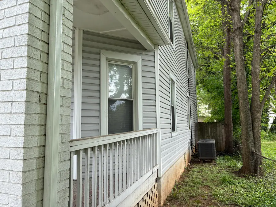 1524 Salem Ave Sw, Roanoke, VA 24016 - #3