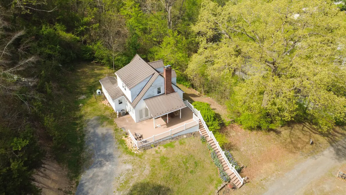 102 6th St, Iron Gate, VA 24448 - #1