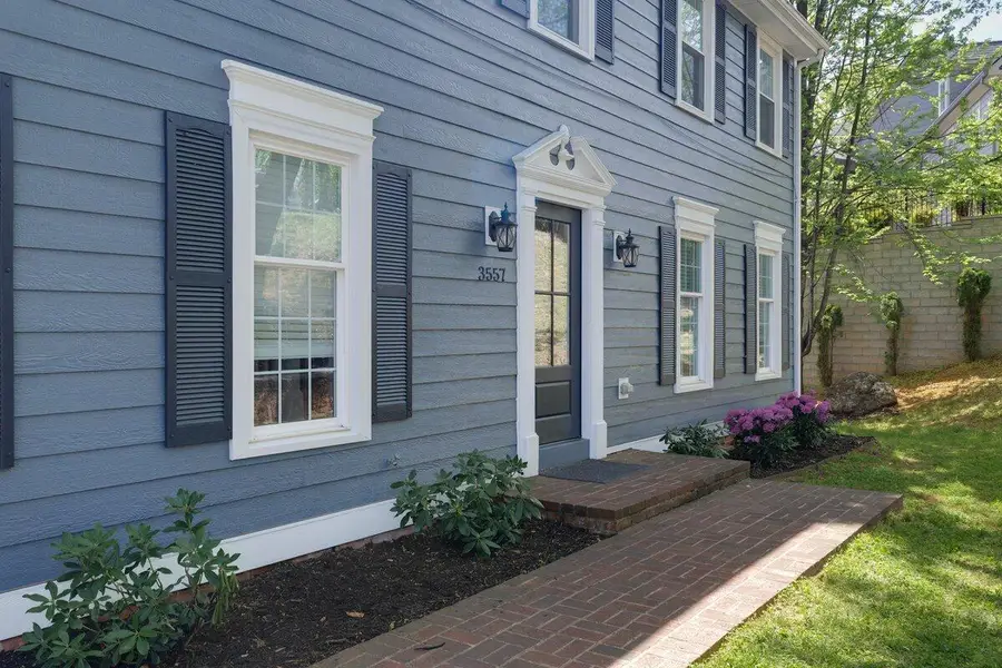 3557 Peakwood Dr Sw, Roanoke, VA 24014 - #3